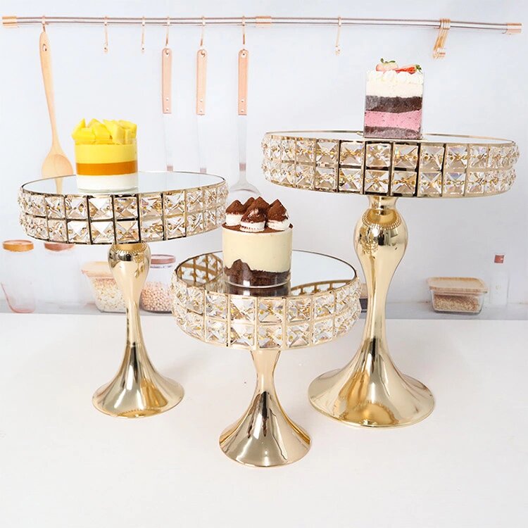 Cake Stand with Mesh Dome – Kaushalam Creations-sonthuy.vn